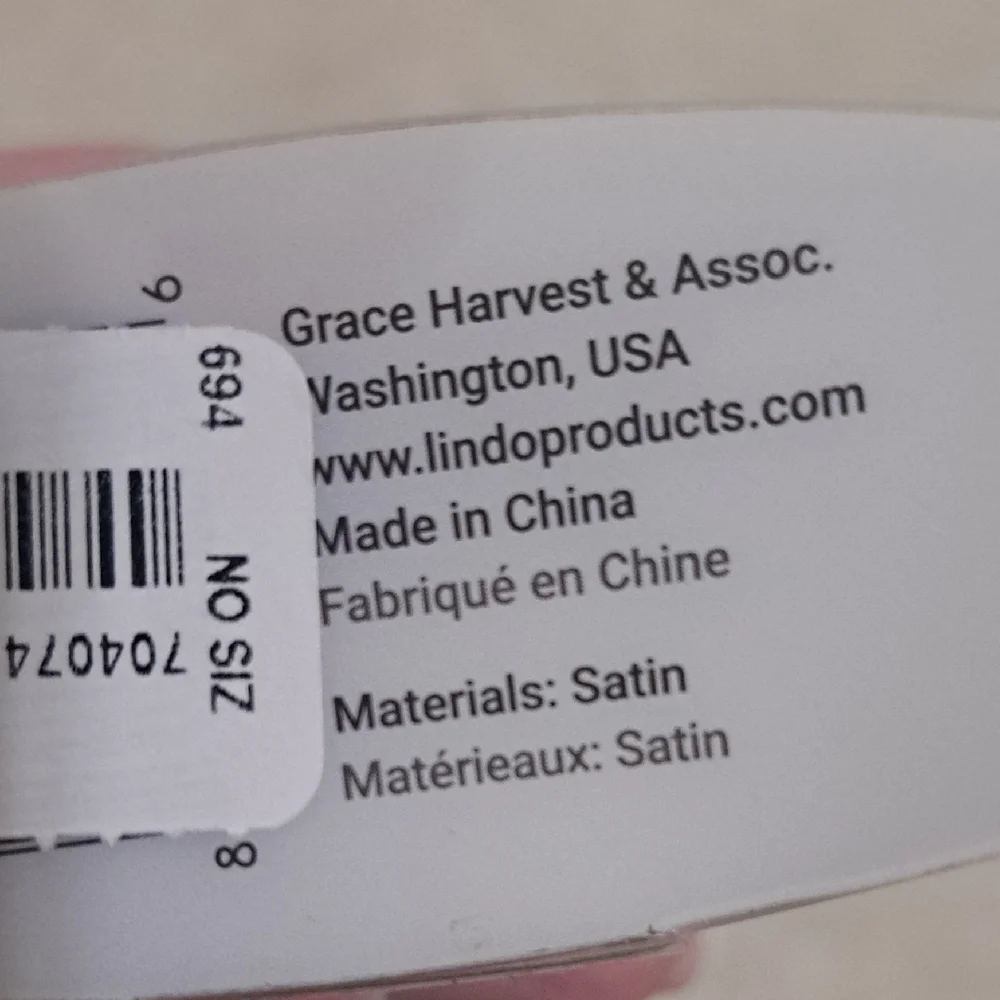 Satin Pillowcase (Standard Size) in Peach, NEW, But Box Opened For Photo